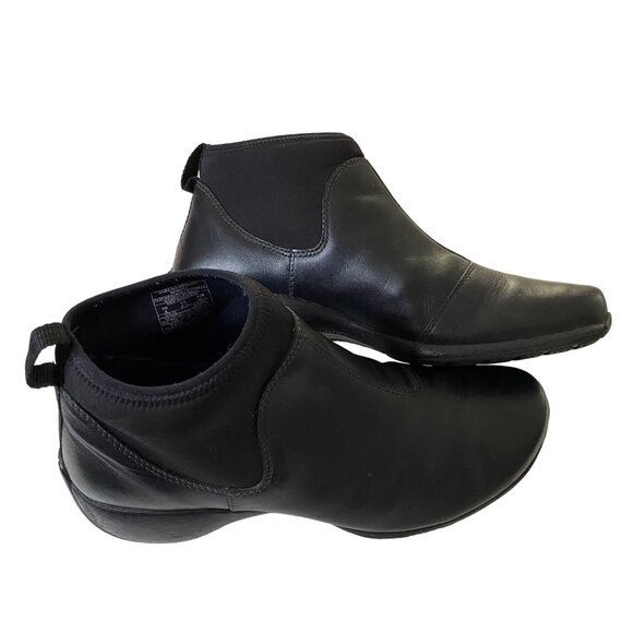 Merrell Black Ankle Boots - Picture 8 of 9